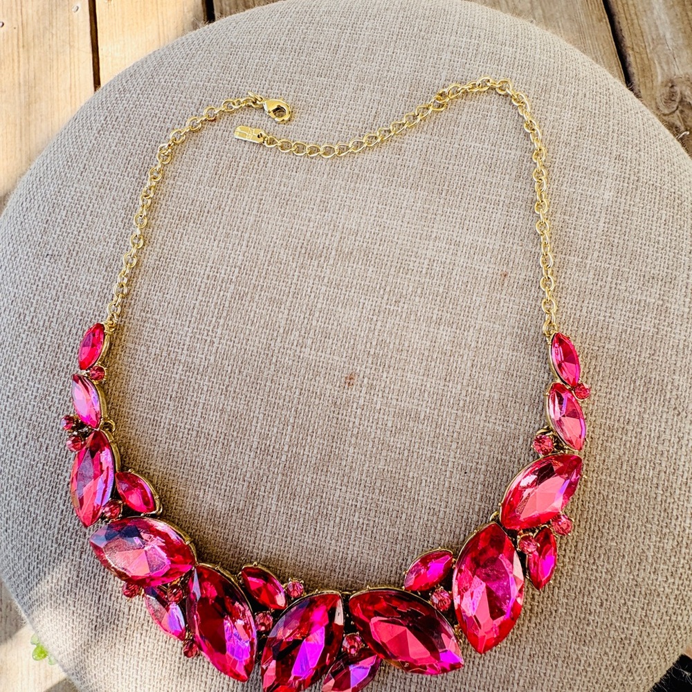 Gold-Tone Statement Necklace with Bright Fuchsia Crystal Stones